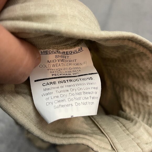 PRE-OWNED GEN III MID WEIGHT L2 COLD WEATHER SHIRT COYOTE WAFFLE ECWS medium reg - Picture 6 of 8